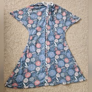 Sleeping Baby Zipadee Zip Sleepsack Blue Floral Size Small